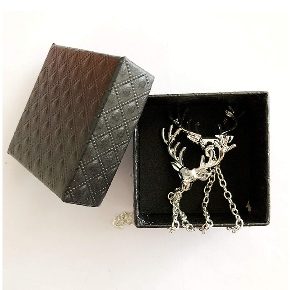 Unbranded Jewelry Womens Deerantler Shirt Collar Chain Pin Silver